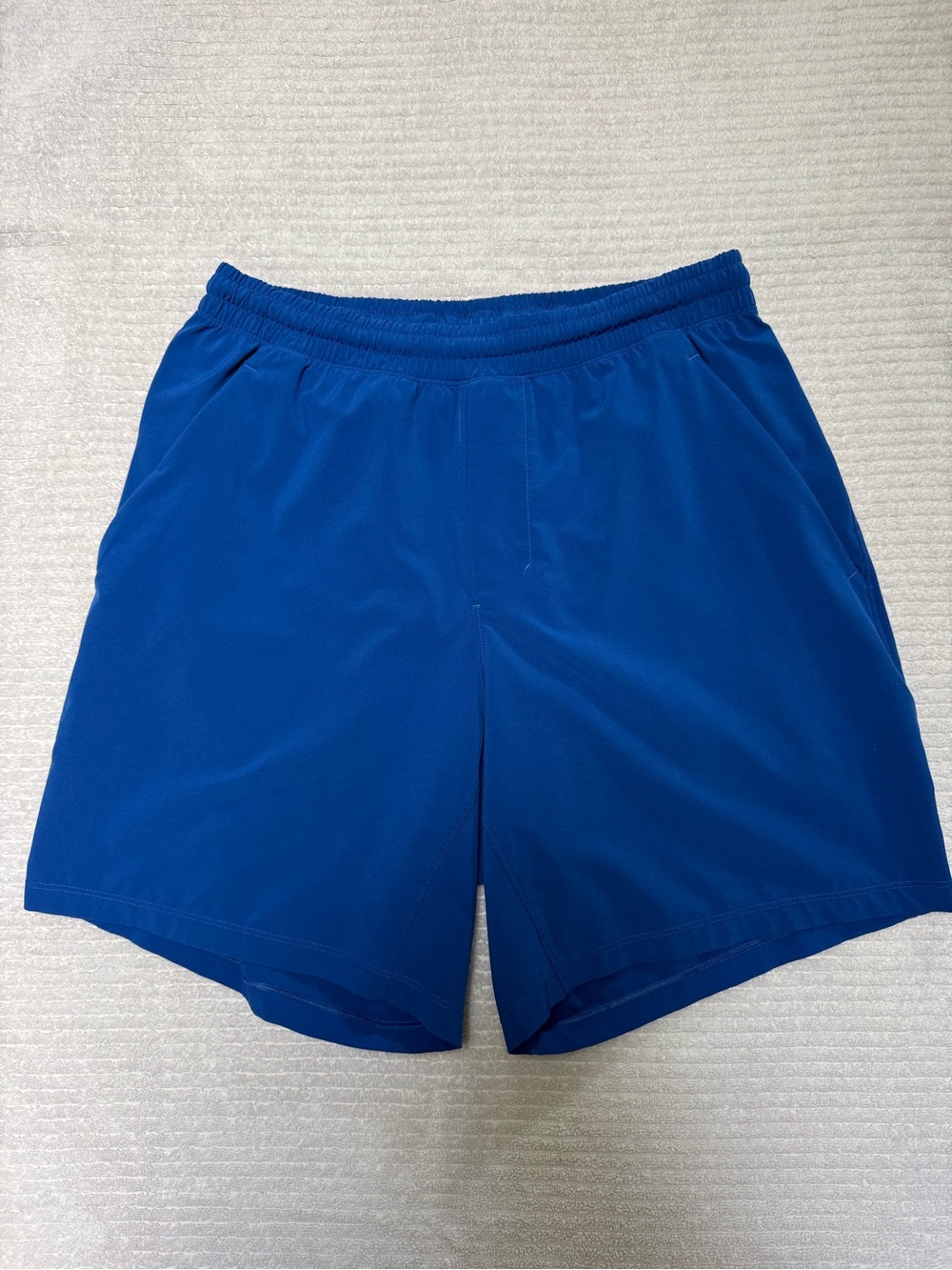 Lululemon Men’s Pacebreaker Linerless Shorts- Size M 7’’